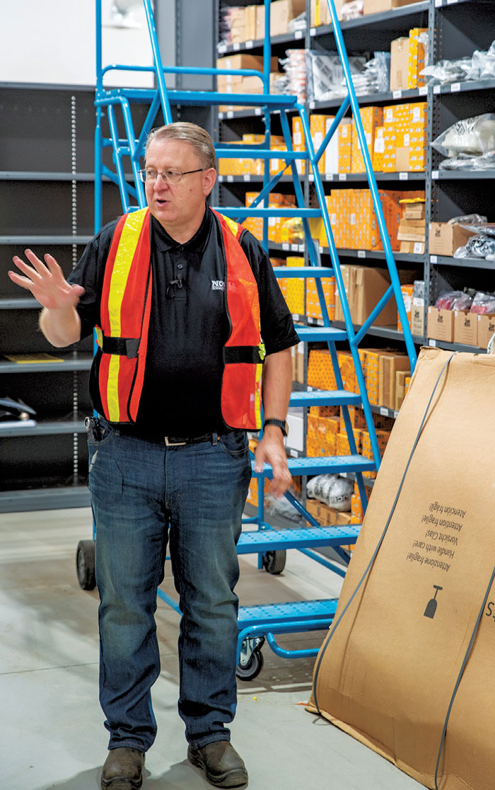 Noble Equipment Succeeds with Shortlines in Canada’s ‘Feedlot Alley’